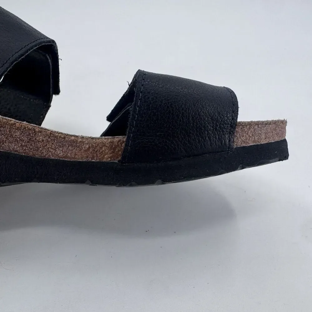 Naot Eliana Sandals Womens US 10 EU 41 Black Leather  Slingback  Gold Chain
